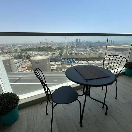 Luxurious Apartment In Dubai Marina Exterior photo